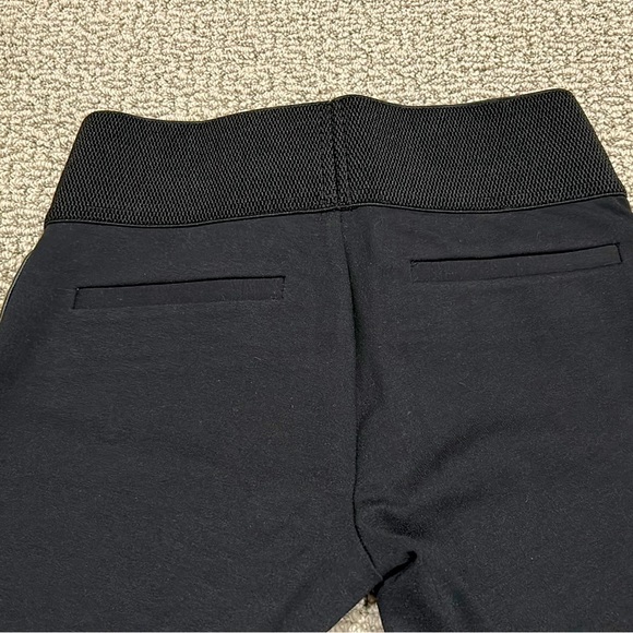 BLACK STRETCH LEGGINGS w/ VEGAN LEATHER 1” SIDE INSERT - Picture 4 of 5